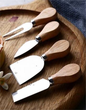 Ahşap Saplı Çelik Peynir Bıçakları Servis Seti 4 Parça